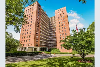 4705 Henry Hudson Parkway #3B, Bronx, NY 10471 - Photo 1