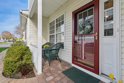 17 Constantine Way, Mount Sinai, NY 11766 - Photo 3
