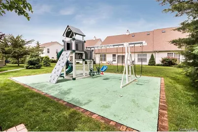 17 Constantine Way, Mount Sinai, NY 11766 - Photo 39