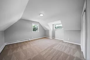 192 W 18th St, Deer Park, NY 11729 - Photo 27