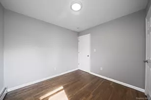 192 W 18th St, Deer Park, NY 11729 - Photo 21