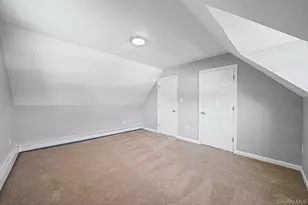 192 W 18th St, Deer Park, NY 11729 - Photo 25