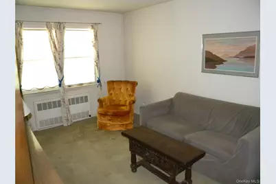 2810 210th Place, Bayside, NY 11360 - Photo 11