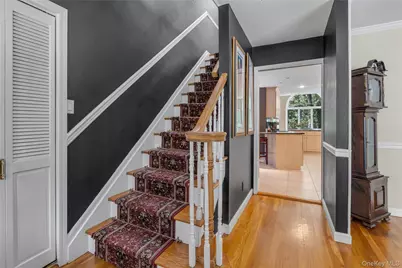 21 Martha Court, Centerport, NY 11721 - Photo 5