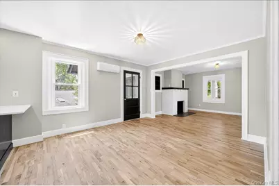 584 Shore Drive, New Windsor, NY 12553 - Photo 5