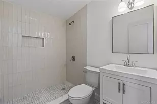 3322 Parkway Dr, Baldwin, NY 11510 - Photo 9