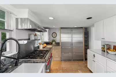 125 Piermont Avenue, Nyack, NY 10960 - Photo 9