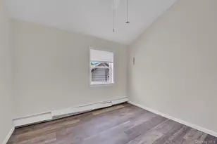 255 Rolling St, Malverne, NY 11565 - Photo 25