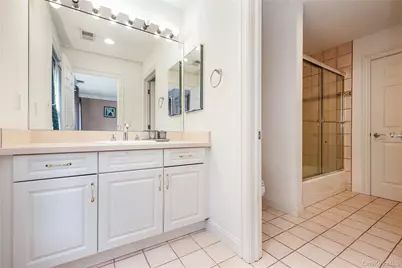 47 Pembroke Drive, Glen Cove, NY 11542 - Photo 31