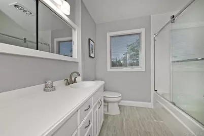 69 Ocean Avenue, Massapequa, NY 11758 - Photo 19