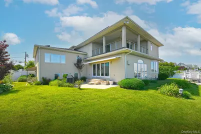 69 Ocean Avenue, Massapequa, NY 11758 - Photo 35