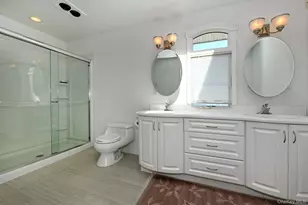 69 Ocean Ave, Massapequa, NY 11758 - Photo 27