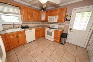19 Midday Dr, Centereach, NY 11720 - Photo 21