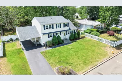 19 Midday Drive, Centereach, NY 11720 - Photo 3