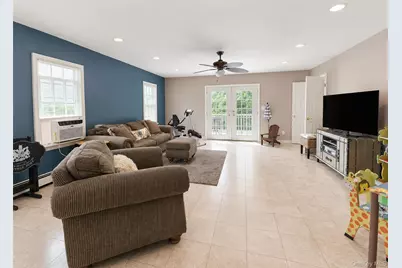 6 Naybor Avenue, Medford, NY 11763 - Photo 27