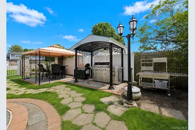 6 Naybor Avenue, Medford, NY 11763 - Photo 37