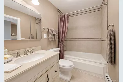 6 Naybor Avenue, Medford, NY 11763 - Photo 31