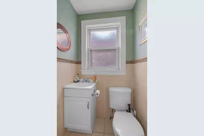 225-13 95th Avenue, Floral Park, NY 11001 - Photo 9