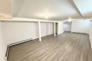 135 Barwick Blvd, Mineola, NY 11501 - Photo 17