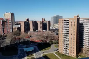 61-35 98th St, Rego Park, NY 11374 - Photo 7