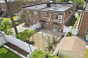 2752 Fish Ave, Bronx, NY 10469 - Photo 5