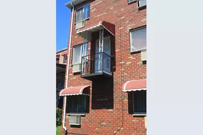 1100 E 221st Street, Bronx, NY 10469 - Photo 5
