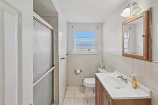 145-63 181st St, Springfield Gardens, NY 11413 - Photo 25