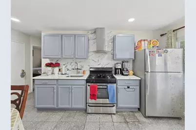 14563 181st Street, Springfield Gardens, NY 11413 - Photo 21