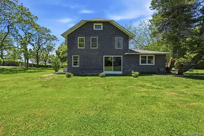 295 Jackson Street, New Suffolk, NY 11956 - Photo 23