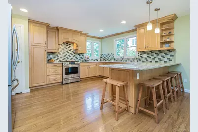 22 Andover Road, Port Washington, NY 11050 - Photo 9