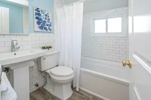 22 Andover Rd, Port Washington, NY 11050 - Photo 19