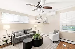 19 Radcliff Ave, Port Washington, NY 11050 - Photo 11