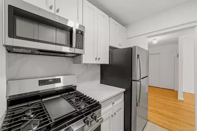 60 White Oak Street #2F, New Rochelle, NY 10801 - Photo 21