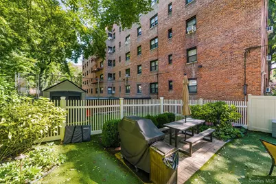 60 White Oak Street #2F, New Rochelle, NY 10801 - Photo 37