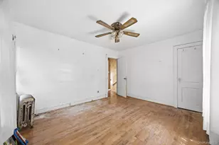 115-31 197th St, Saint Albans, NY 11412 - Photo 13