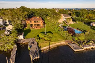 164 W Islip Rd, West Islip, NY 11795 - Photo 29