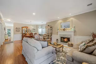 116 Golden Spruce Dr, Calverton, NY 11933 - Photo 7
