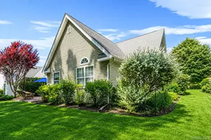 116 Golden Spruce Dr, Calverton, NY 11933 - Photo 37