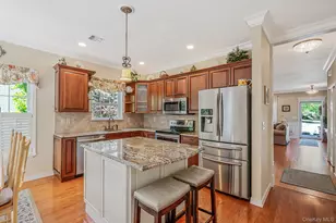 116 Golden Spruce Dr, Calverton, NY 11933 - Photo 11