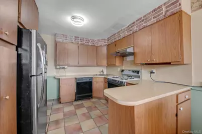 921 127th Street, College Point, NY 11356 - Photo 5