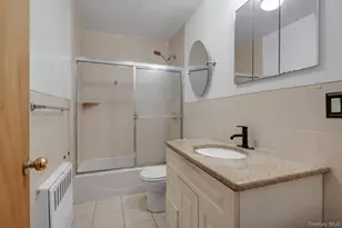 9-21 127th St, College Point, NY 11356 - Photo 11