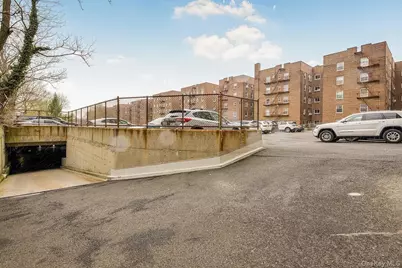 118-17 Union Turnpike #18J, Forest Hills, NY 11375 - Photo 13