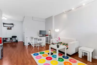118-17 Union Turnpike #18J, Forest Hills, NY 11375 - Photo 3