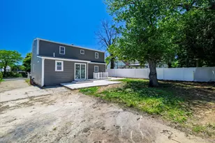 27 New Ave, Wyandanch, NY 11798 - Photo 13
