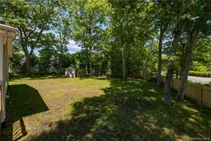 25 Camelot Dr, Centereach, NY 11720 - Photo 31