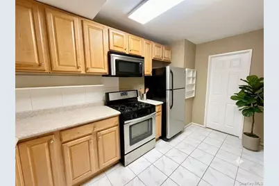 118 18 Union Tpke Apt #B4, Kew Gardens, NY 11415 - Photo 5
