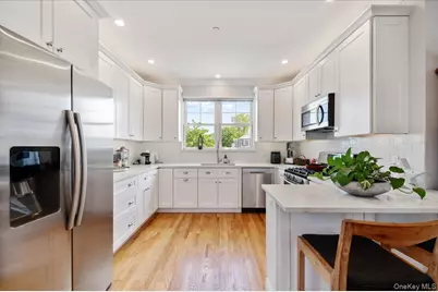 545 E Fulton Street, Long Beach, NY 11561 - Photo 5