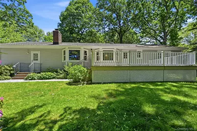 34 Bolan Drive, Huntington Station, NY 11746 - Photo 41
