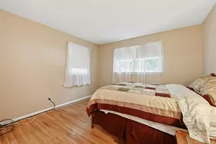 34 Bolan Dr, Huntington Station, NY 11746 - Photo 33