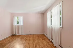 34 Bolan Dr, Huntington Station, NY 11746 - Photo 27